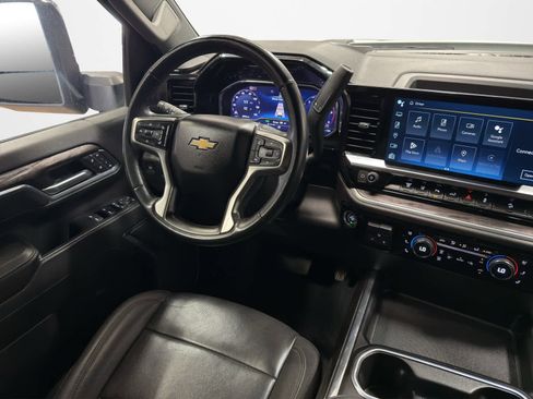Used 2024 Chevrolet Silverado 2500 LTZ w/ LTZ Plus Package image 20