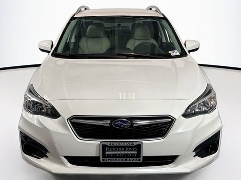 Used 2019 Subaru Impreza 2.0i Premium image 2