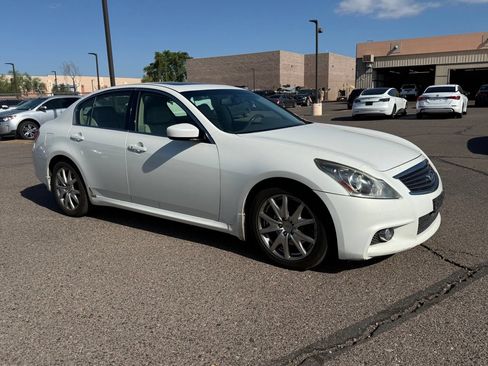 Used 2012 INFINITI G37 x Sedan w/ Premium Pkg AWD/4WD image 3