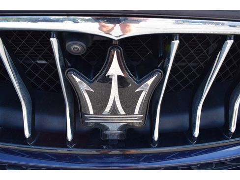 Used 2019 Maserati Ghibli S Q4 image 11