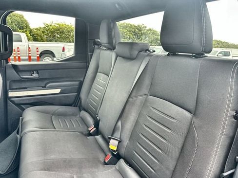 Used 2024 Toyota Tacoma TRD Off-Road image 27