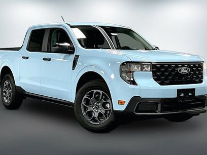 New 2026 Ford Maverick XLT w/ Equipment Group 301A