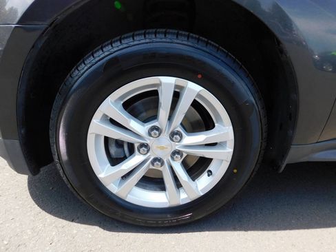 Used 2016 Chevrolet Equinox LS AWD/4WD image 22