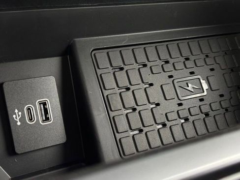 New 2025 Ford F150 XLT w/ Equipment Group 302A MID image 40