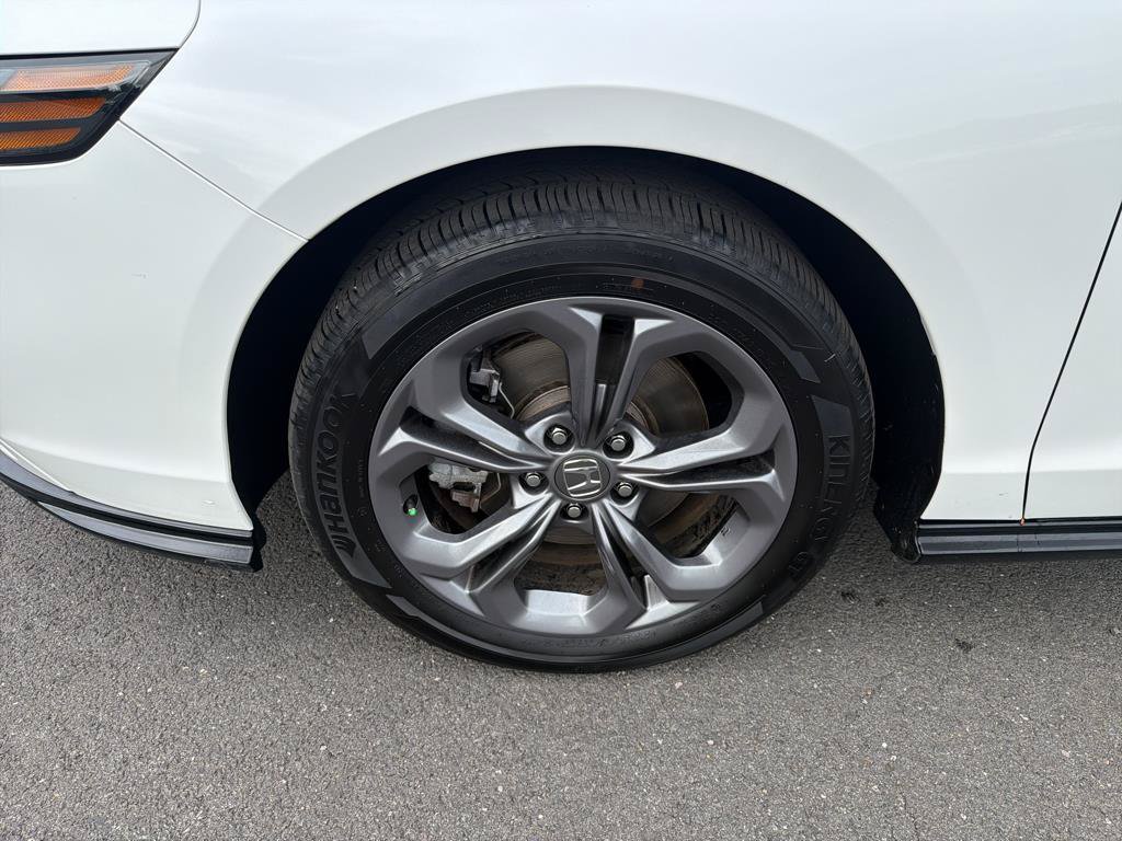 Certified 2025 Honda Accord EX-L image 29