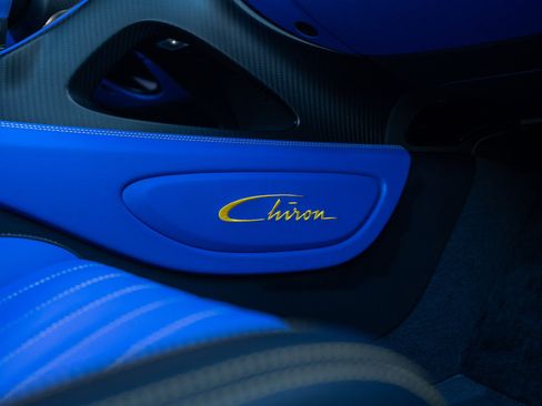 Used 2020 Bugatti Chiron image 47