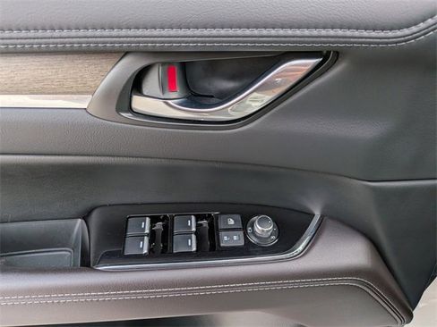 Certified 2025 MAZDA CX-5 Signature image 11