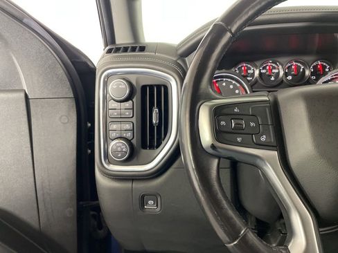 Used 2020 Chevrolet Silverado 1500 LTZ w/ LTZ Convenience Package AWD/4WD image 14