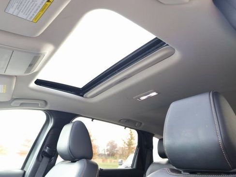 Used 2024 MAZDA CX-90 3.3 Turbo w/ Preferred Package image 22