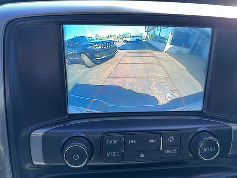 Used 2018 Chevrolet Silverado 1500 LT w/ All Star Edition AWD/4WD image 9