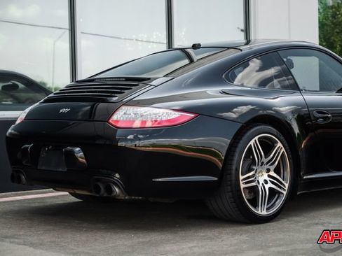 Used 2009 Porsche 911 Carrera S RWD image 40