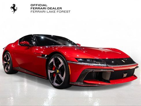 Certified 2025 Ferrari 12Cilindri RWD image 8