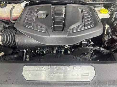 Used 2023 Jeep Wagoneer Series II w/ Convenience Group I image 9