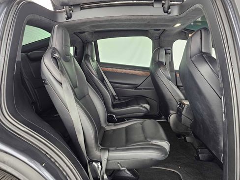 Used 2019 Tesla Model X Long Range image 12