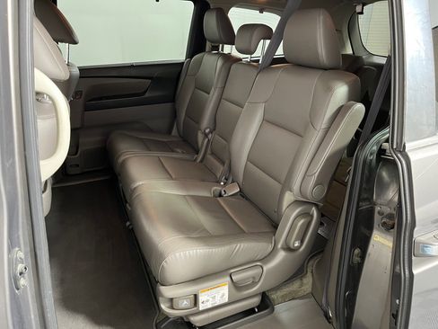 Used 2015 Honda Odyssey EX-L image 12