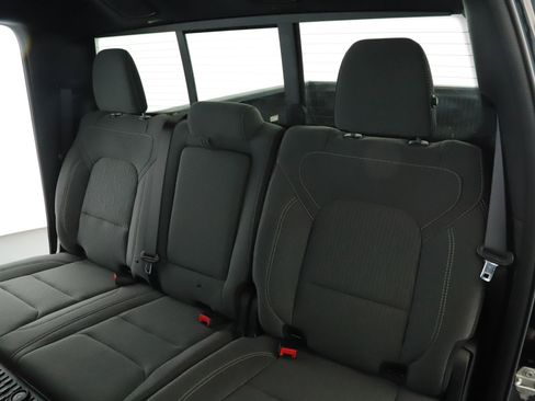 Used 2023 RAM 1500 Big Horn AWD/4WD image 5