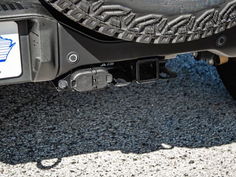 Used 2025 Ford Bronco Badlands AWD/4WD image 23