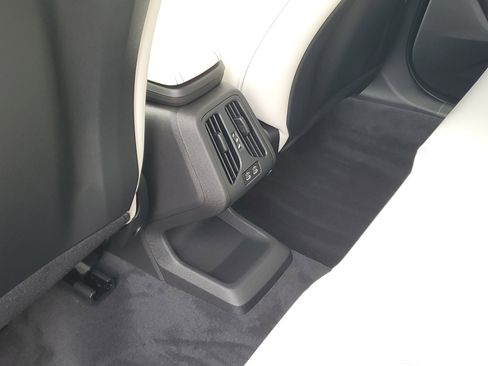 New 2026 BMW X1 xDrive28i image 25