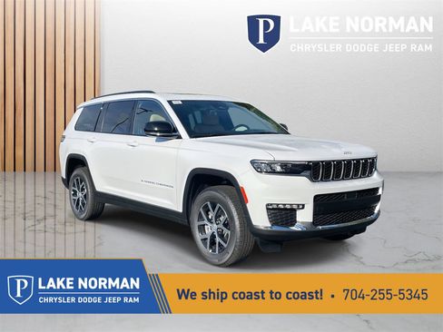 New 2025 Jeep Grand Cherokee L Limited w/ Black Appearance Package image 1