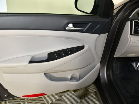 Used 2021 Hyundai Tucson SEL image 36