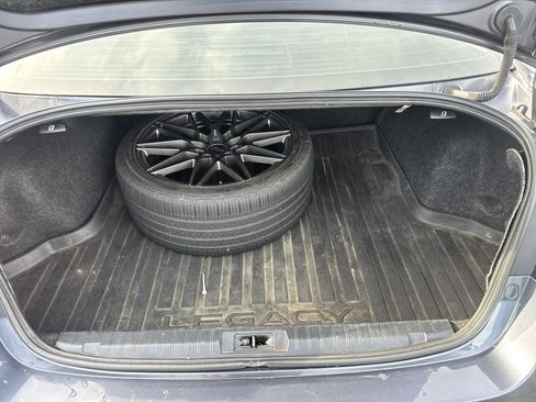 Used 2015 Subaru Legacy 3.6R Limited image 5