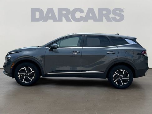 Used 2023 Kia Sportage LX AWD/4WD image 4