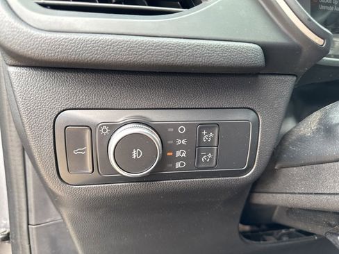 Used 2022 Ford Escape SEL image 24