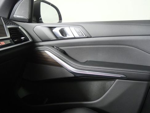 Certified 2025 BMW X5 sDrive40i w/ Premium Package image 30