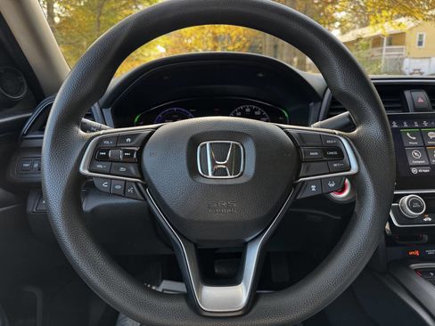 Used 2020 Honda Insight EX image 18