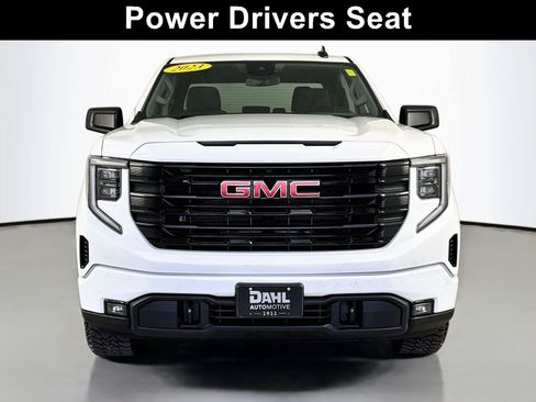 Used 2023 GMC Sierra 1500 Elevation AWD/4WD image 3