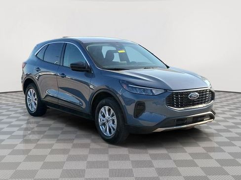 Certified 2023 Ford Escape Active AWD/4WD image 7