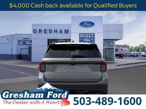 New 2026 Ford Explorer ST-Line w/ ST-Line Street Pack AWD/4WD image 5