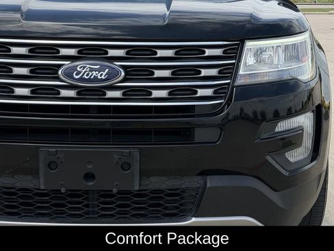 Used 2016 Ford Explorer XLT w/ Equipment Group 202A FWD image 4