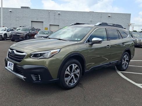 Used 2020 Subaru Outback Touring XT AWD/4WD image 3