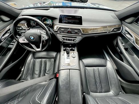 Used 2016 BMW 750i xDrive AWD/4WD image 18