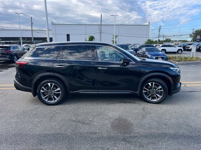Used 2024 INFINITI QX60 Luxe AWD/4WD image 7