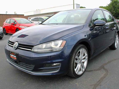 Used 2017 Volkswagen Golf SEL FWD image 1