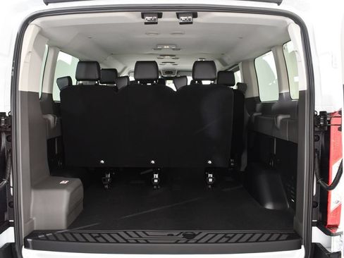 New 2026 Ford Transit 350 148 Low Roof Wagon AWD image 20