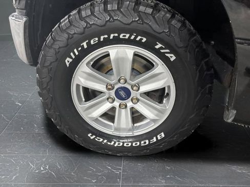 Used 2015 Ford F150 XLT image 36