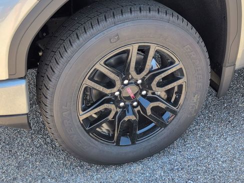 New 2026 GMC Sierra 1500 Elevation AWD/4WD image 11