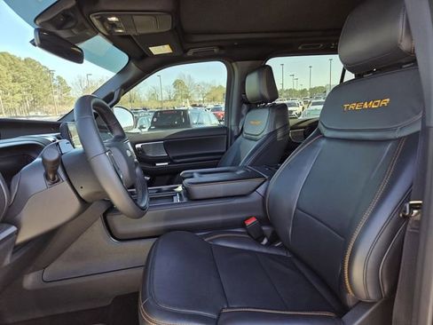 New 2025 Ford Expedition Tremor image 11