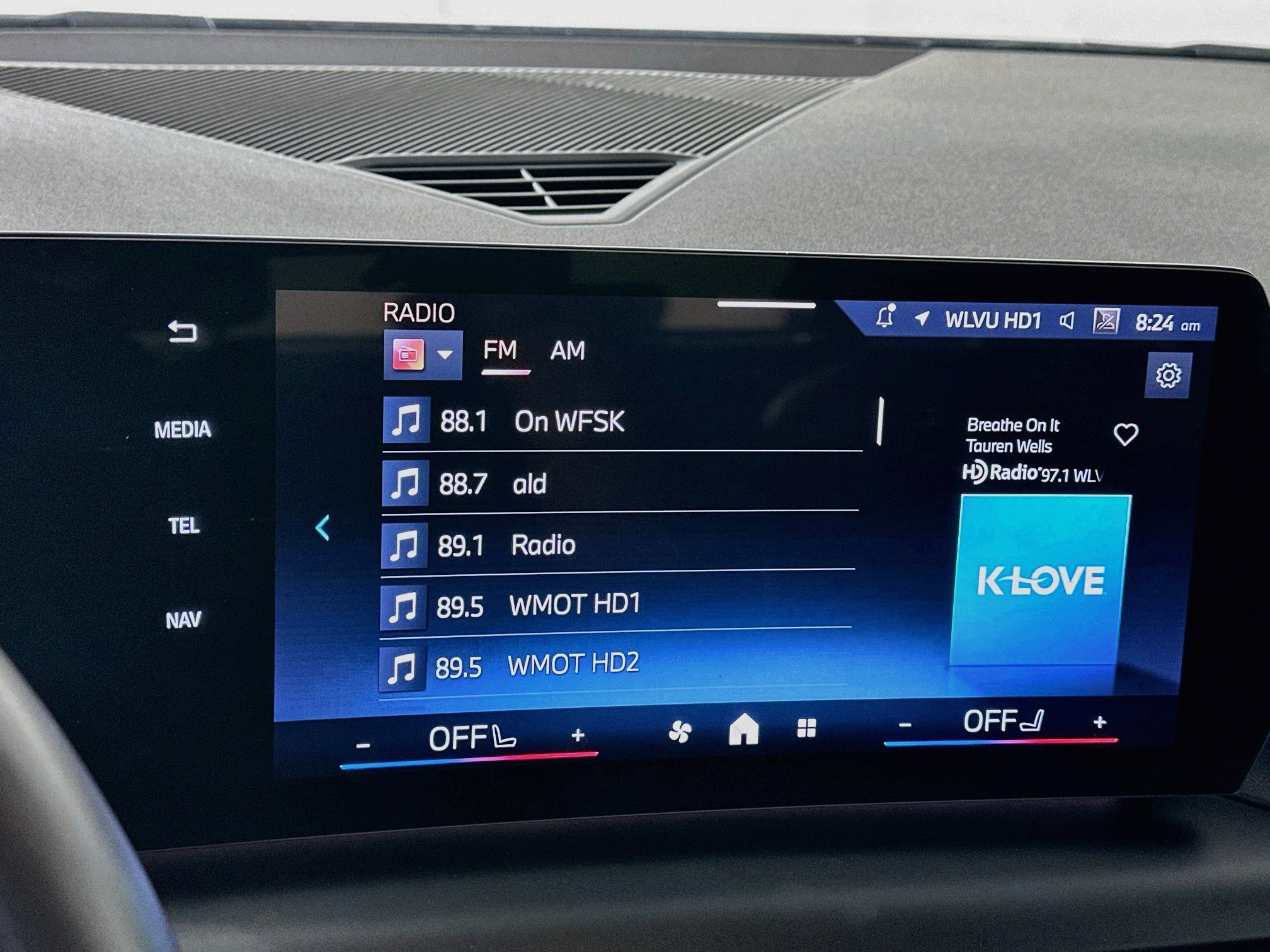 Used 2025 BMW 228i xDrive AWD/4WD image 21