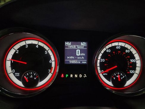 Used 2018 Dodge Grand Caravan GT FWD image 23