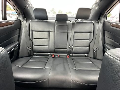 Used 2015 Mercedes-Benz E 350 Sedan image 16
