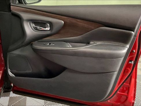 Used 2020 Nissan Murano Platinum FWD image 23
