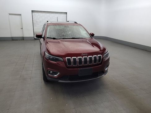 Used 2019 Jeep Cherokee Limited AWD/4WD image 14