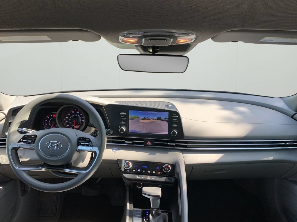 Certified 2023 Hyundai Elantra SEL FWD image 24