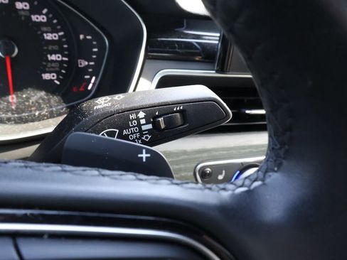 Used 2021 Audi A5 2.0T Premium image 23