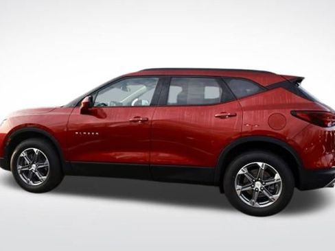 Certified 2023 Chevrolet Blazer LT w/ Convenience Package image 9