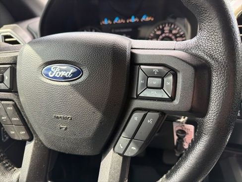 Used 2015 Ford F150 XLT w/ Equipment Group 302A Luxury image 27